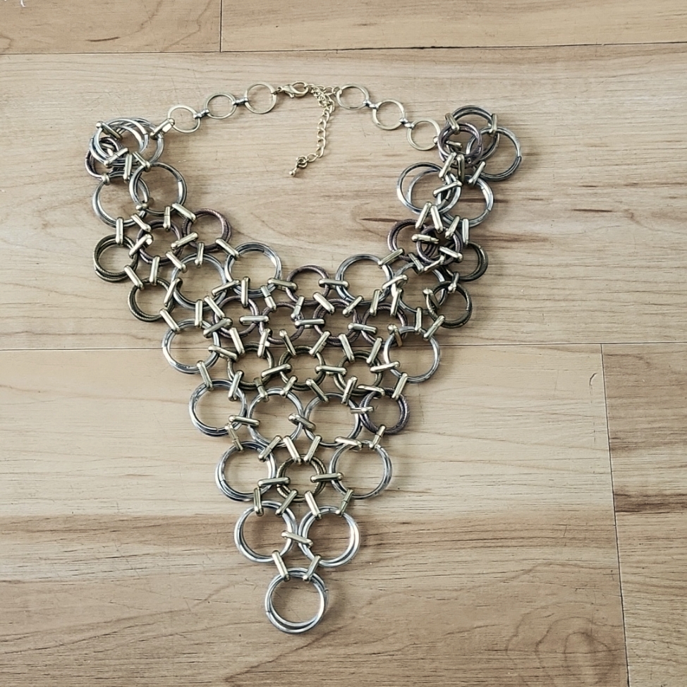 Necklace Silver Tone Multi- Strand Link Bib 18